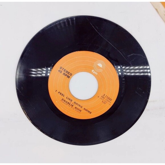 Vintage 1973 Charlie Rich I Feel Like Going Home Epic Record 45 RPM 7” RC401 70s - Picture 4 of 9